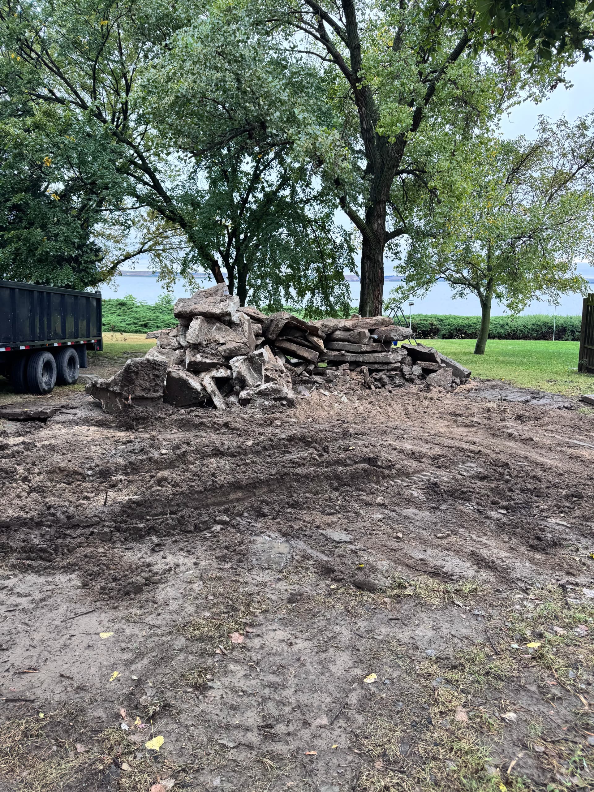 Gallery photos for Old Cabin Demolished and Cleared at Harlan County Reservoir: Image #3