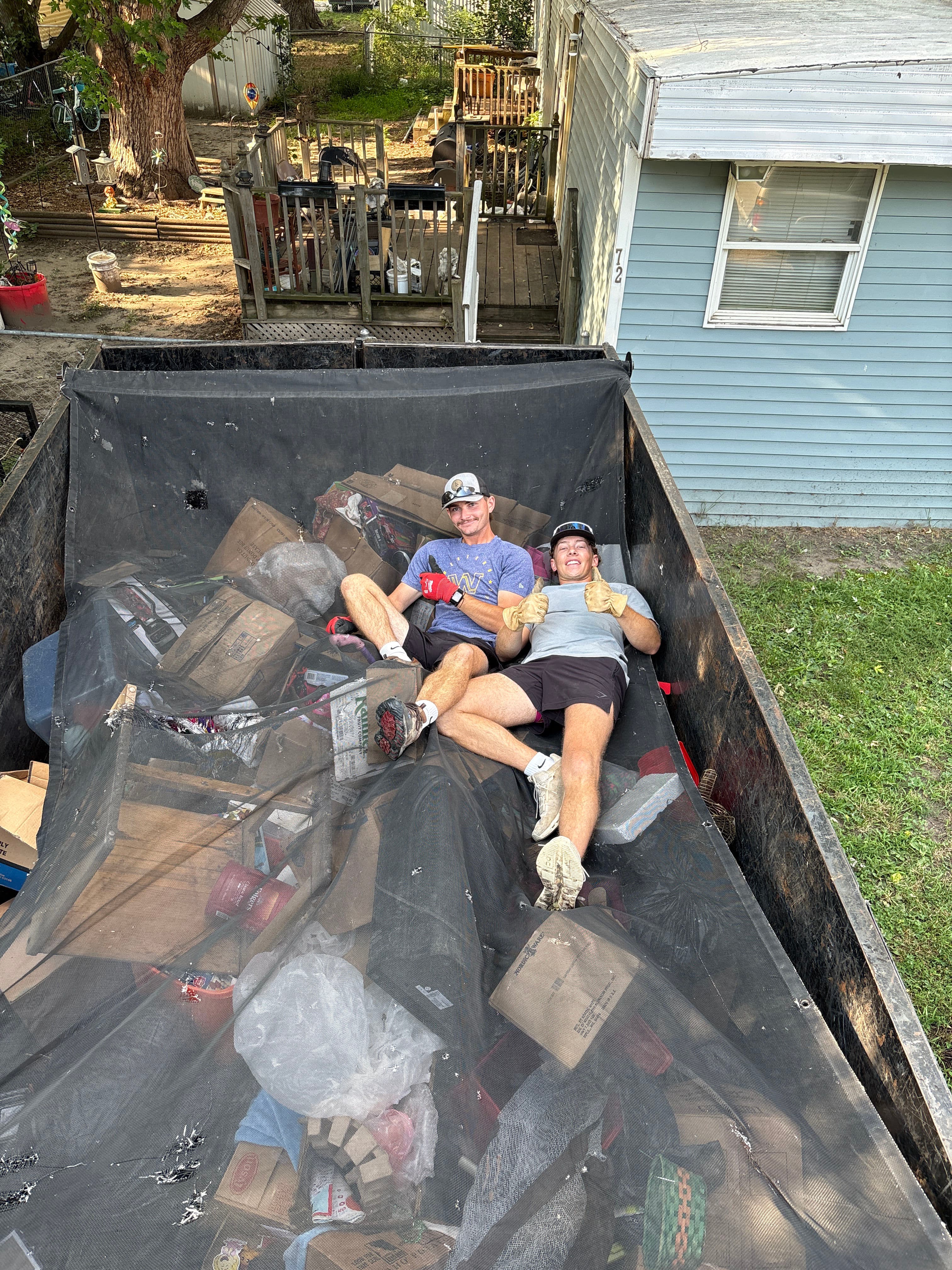 Project Yard Junk Piling Up? We'll Handle the Whole Load image
