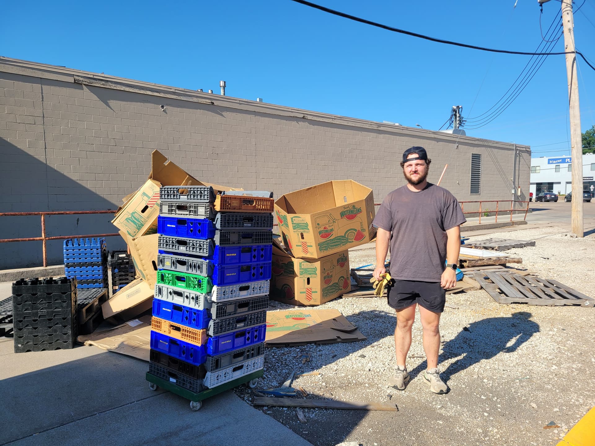 Commercial Cardboard and Pallet Cleanup Done Right image